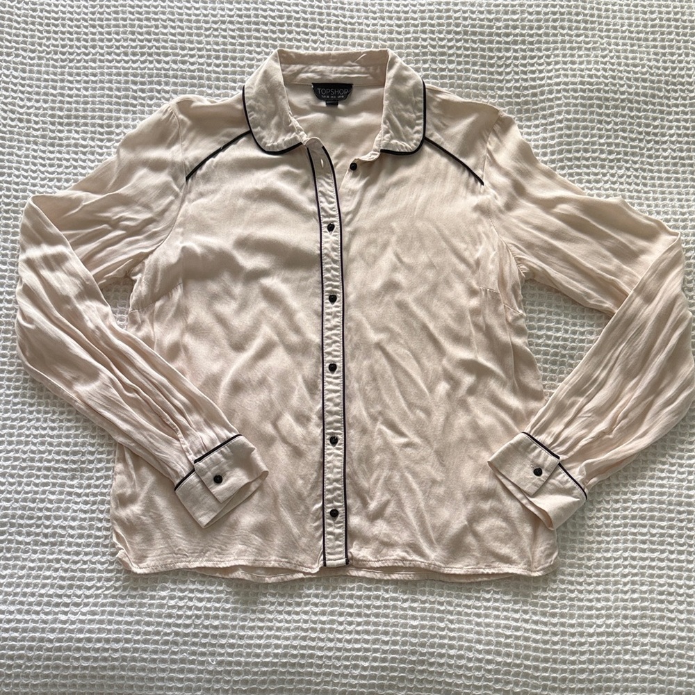 TOPSHOP Biege Button Down Top with Black Accents